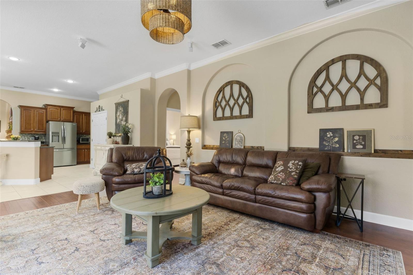 VINTAGE VIEW PH 02 - Residential