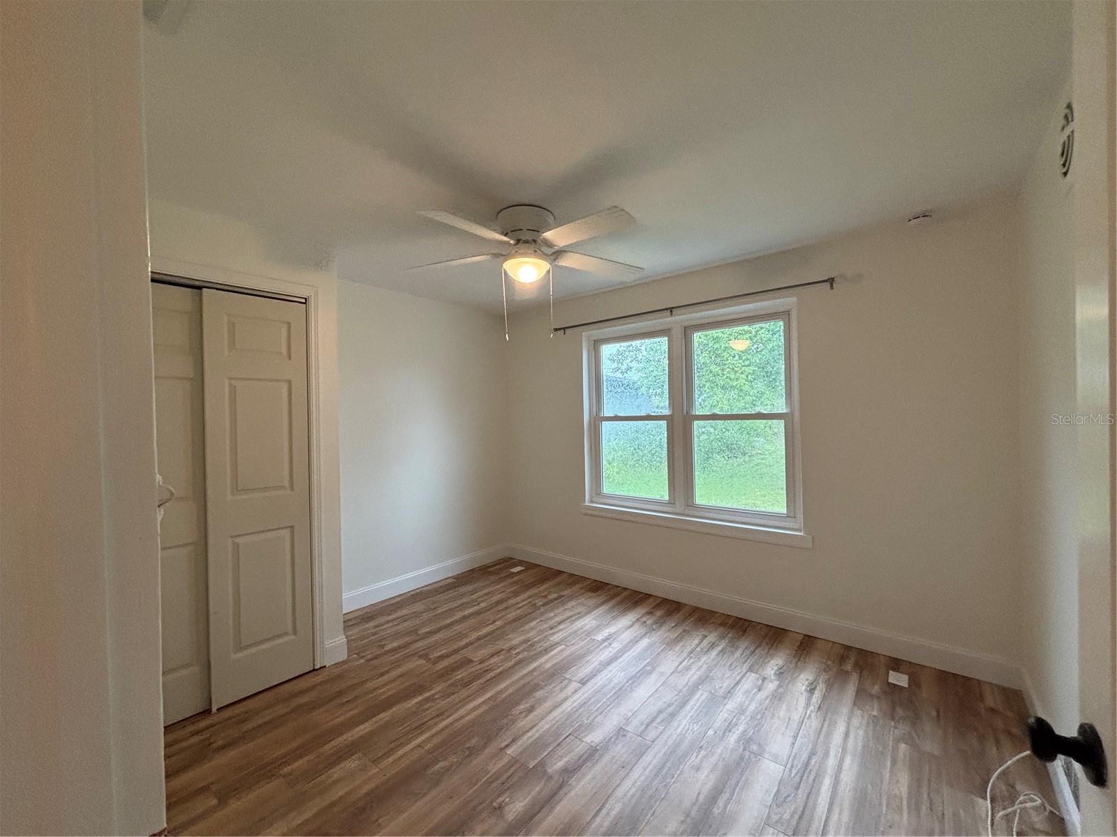 EAST VIEW PARKWAY PB 13 PG 4 - Residential