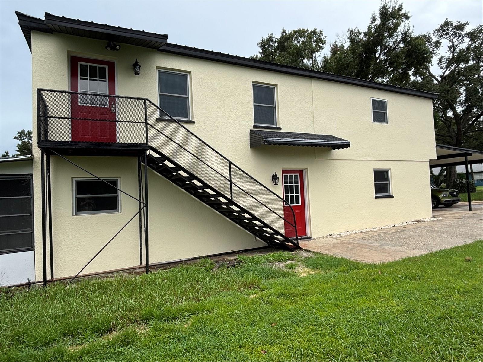 EAST VIEW PARKWAY PB 13 PG 4 - Residential