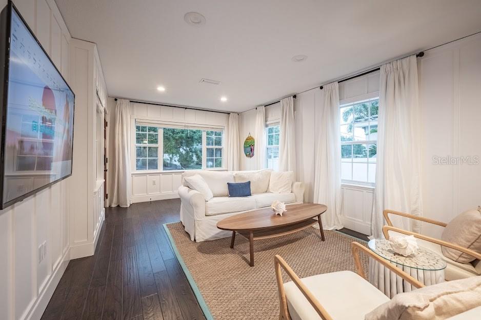 SOUTH HIGHLAND AMD OF - Residential