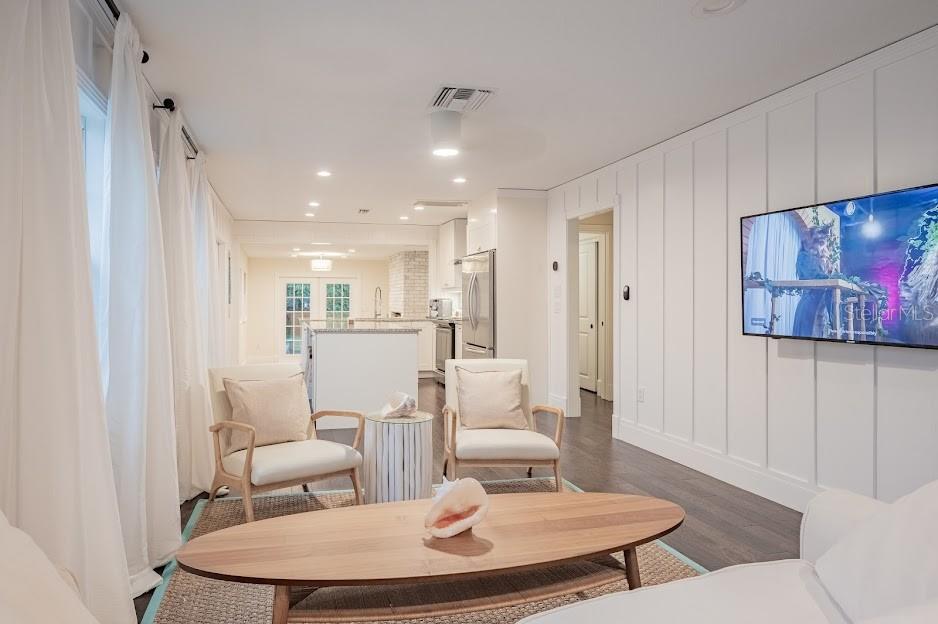 SOUTH HIGHLAND AMD OF - Residential