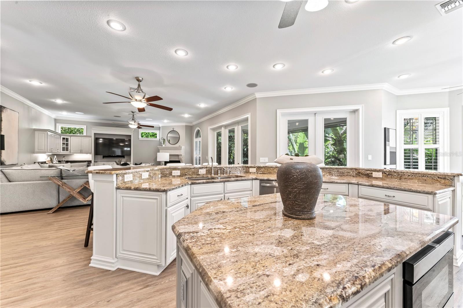 BEACH PARK - Residential