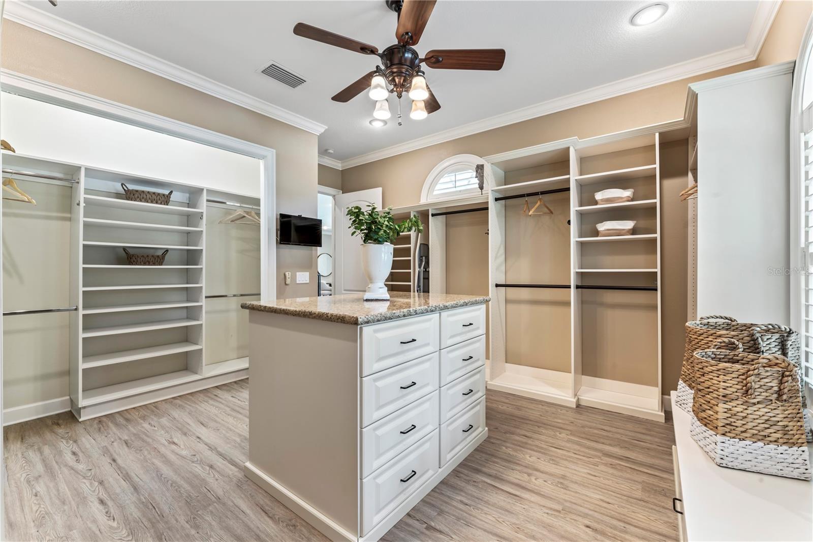 BEACH PARK - Residential