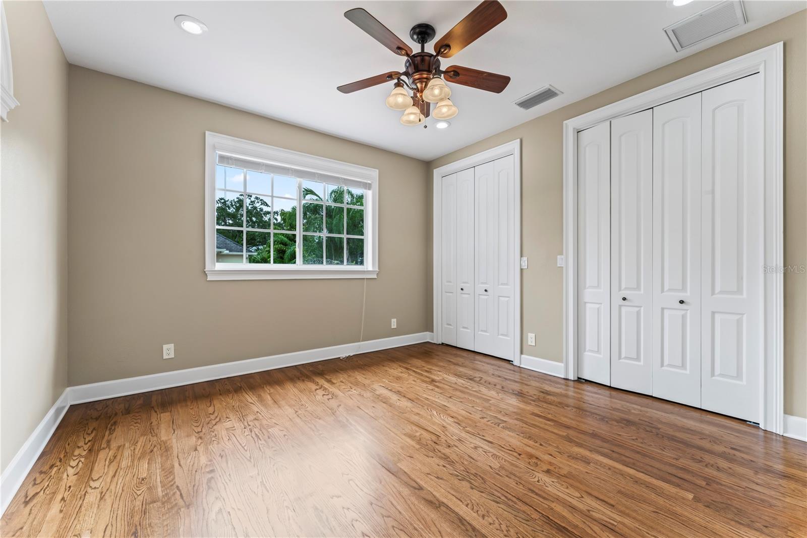 BEACH PARK - Residential