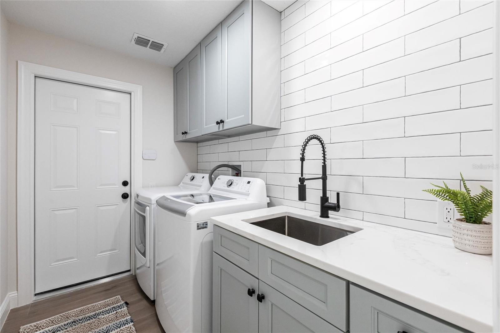 MANASOTA KEY - Residential