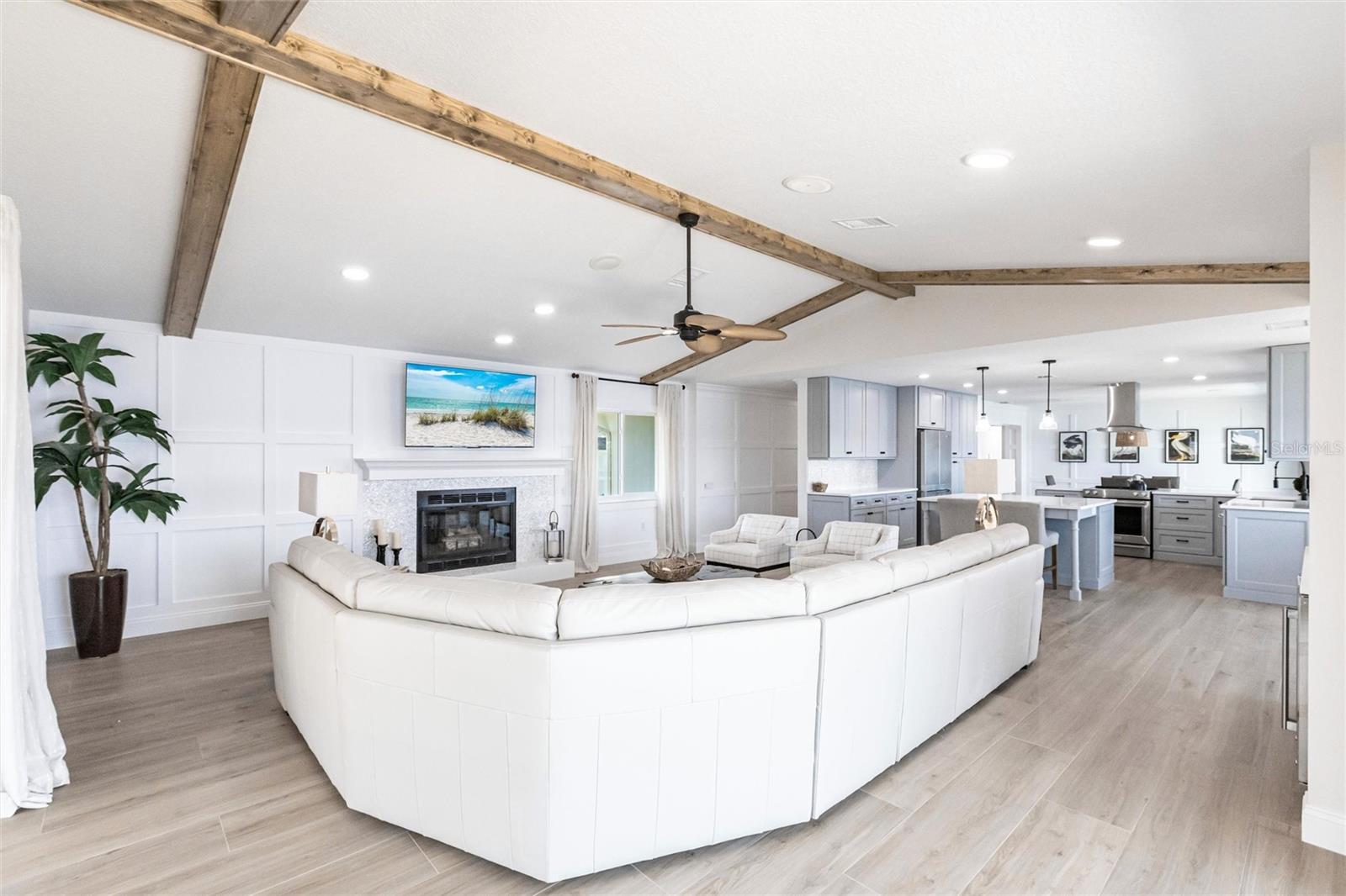 MANASOTA KEY - Residential