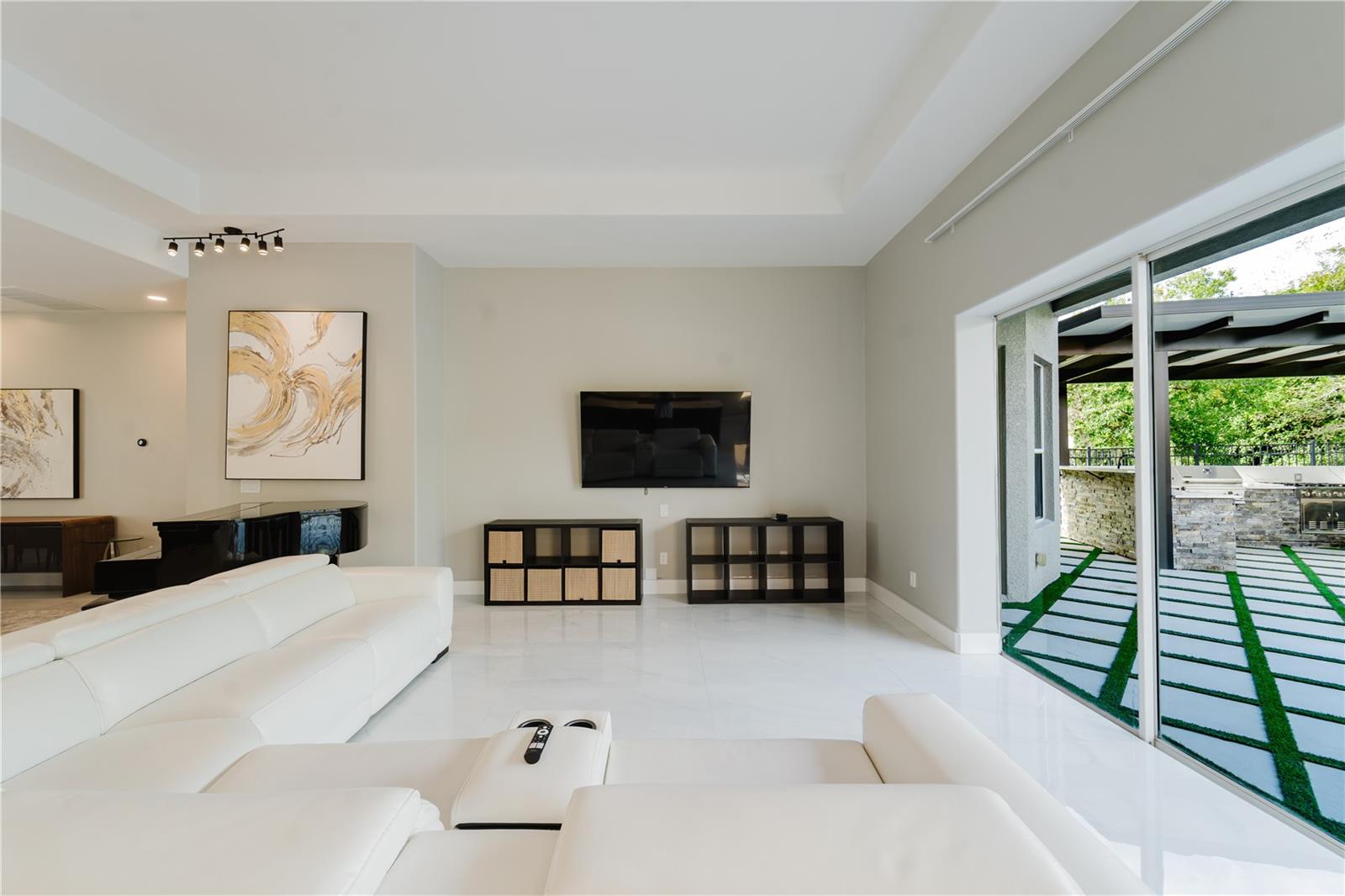 WHITNEY ISLES/BELMERE PH 02 - Residential