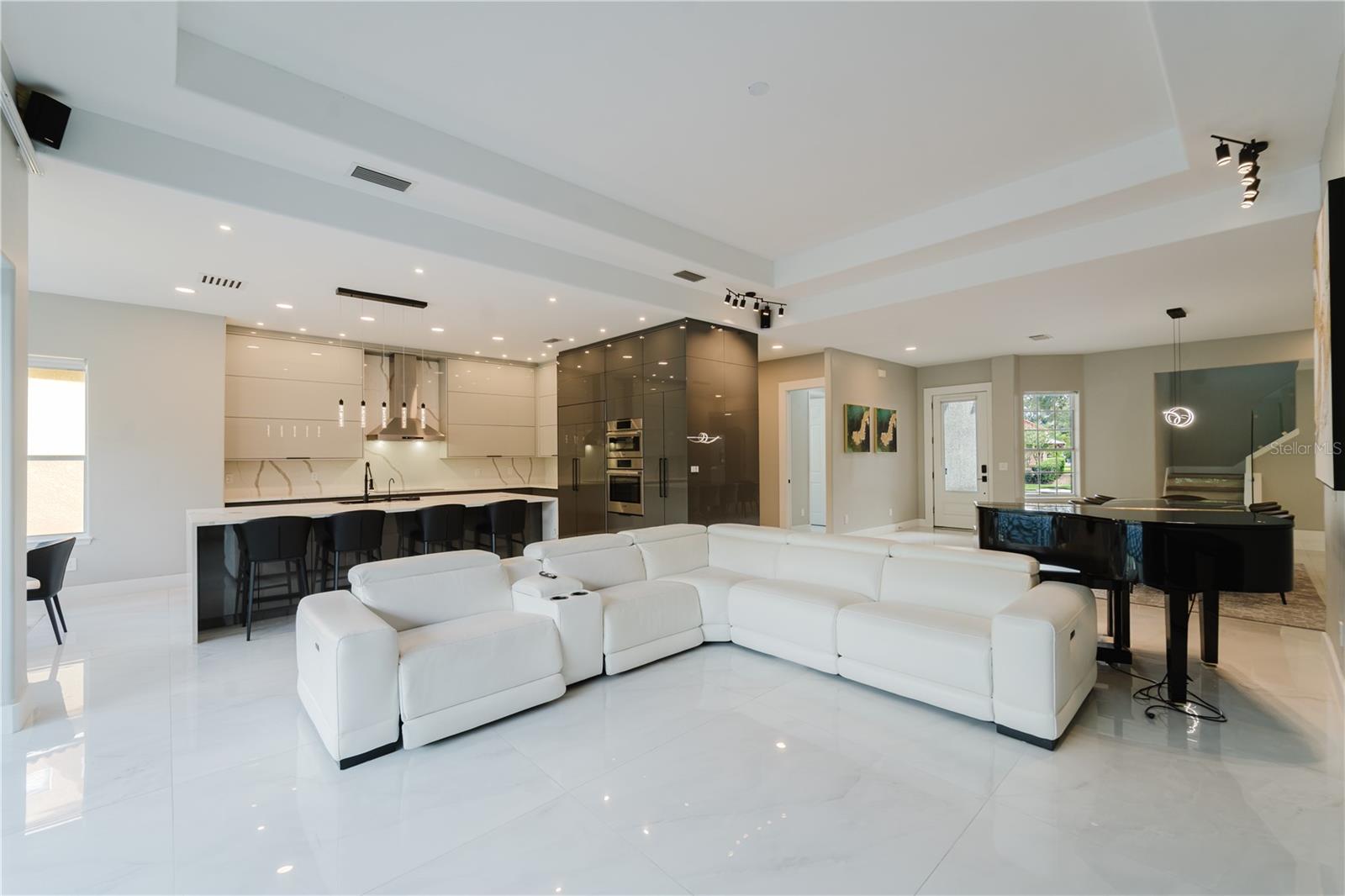 WHITNEY ISLES/BELMERE PH 02 - Residential