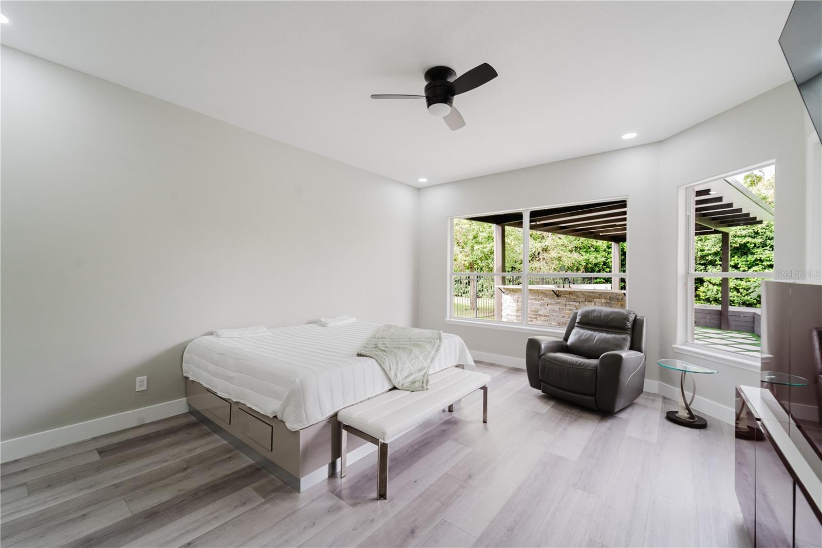 WHITNEY ISLES/BELMERE PH 02 - Residential