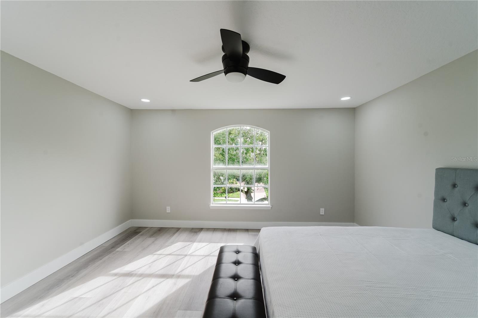 WHITNEY ISLES/BELMERE PH 02 - Residential