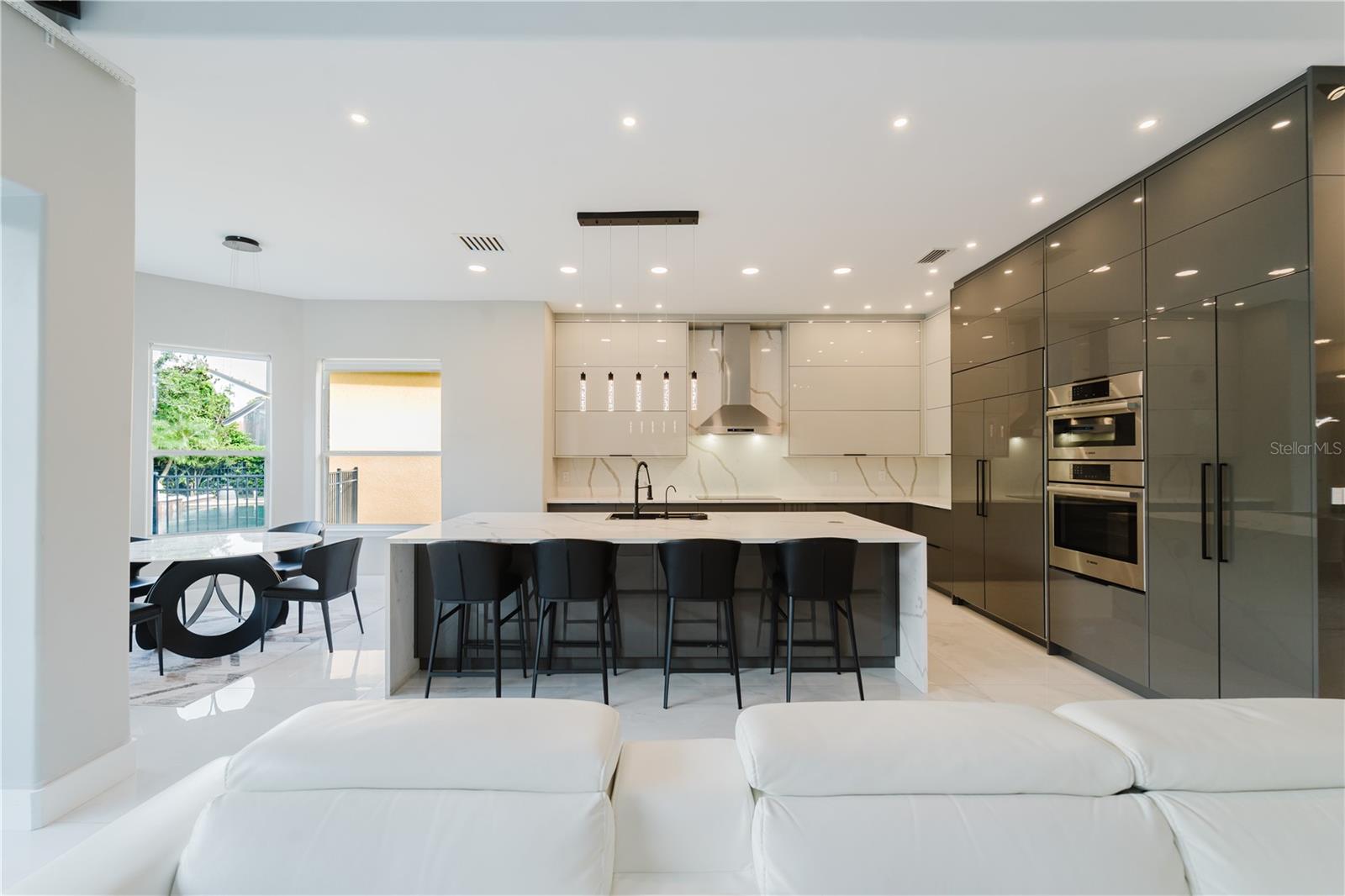 WHITNEY ISLES/BELMERE PH 02 - Residential