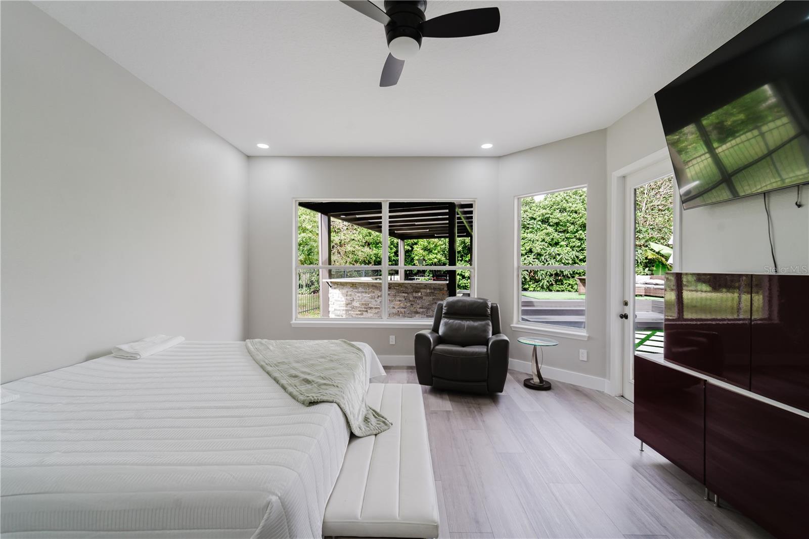 WHITNEY ISLES/BELMERE PH 02 - Residential