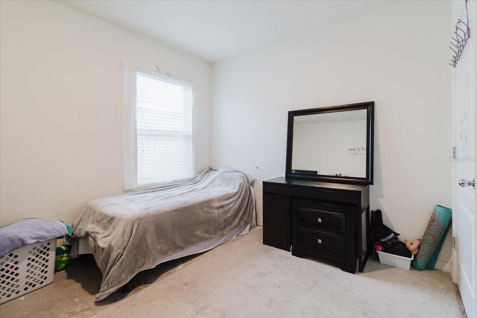 SQUIRES GROVE - Residential