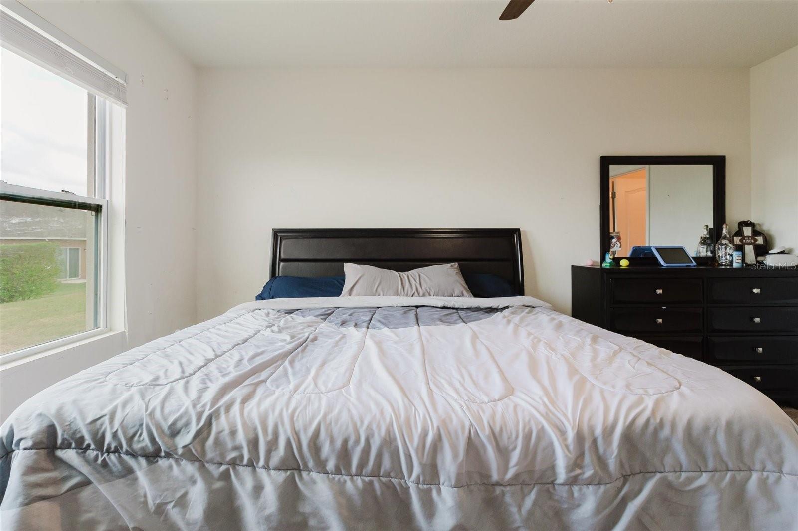 SQUIRES GROVE - Residential