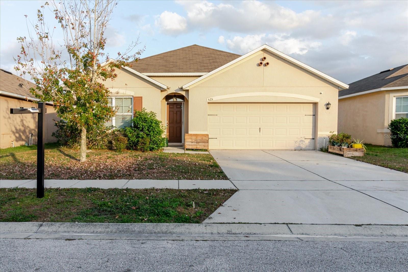 SQUIRES GROVE - Residential