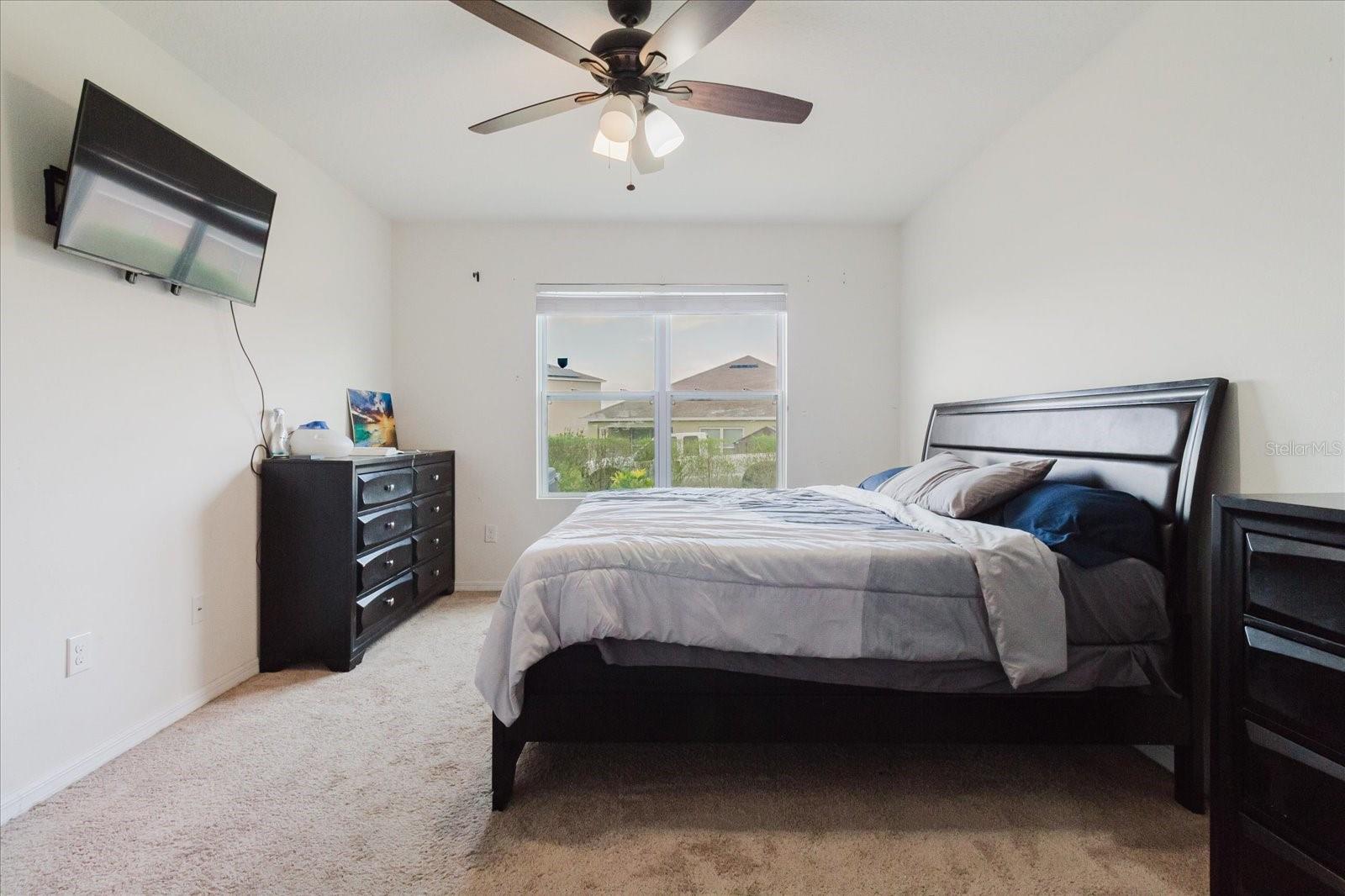 SQUIRES GROVE - Residential