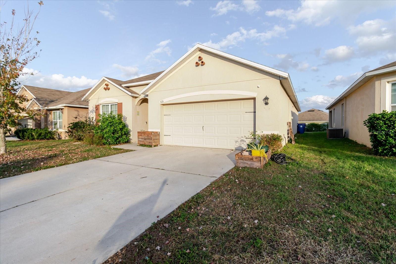 SQUIRES GROVE - Residential