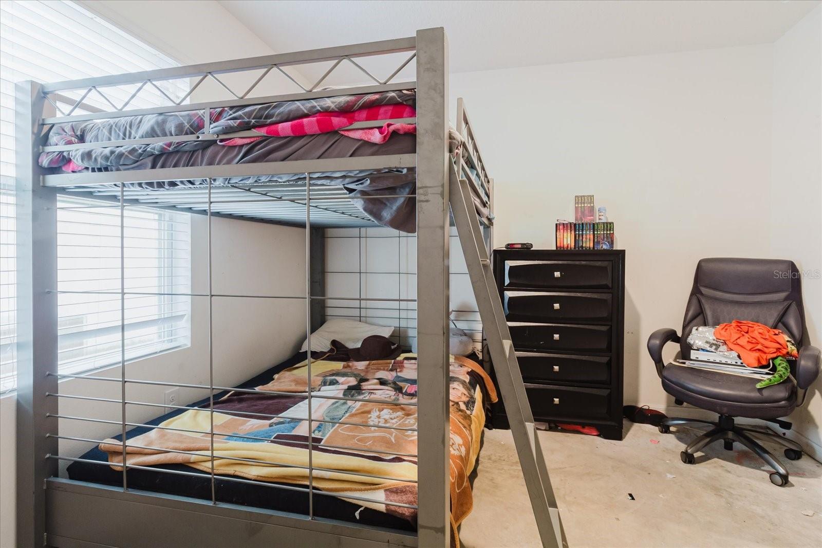 SQUIRES GROVE - Residential