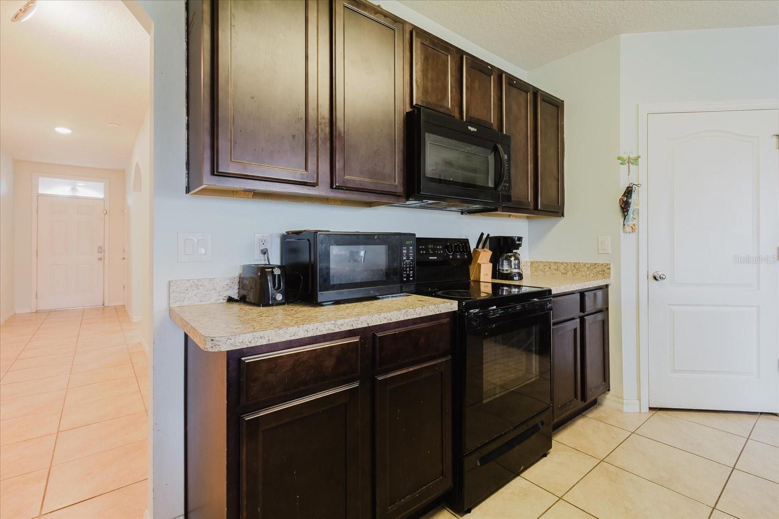 SQUIRES GROVE - Residential