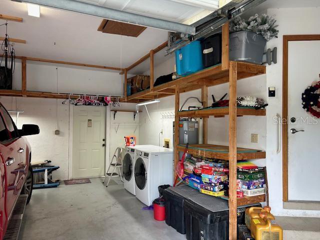 RAINBOW SPGS COUNTRY CLUB ESTATE - Residential Lease