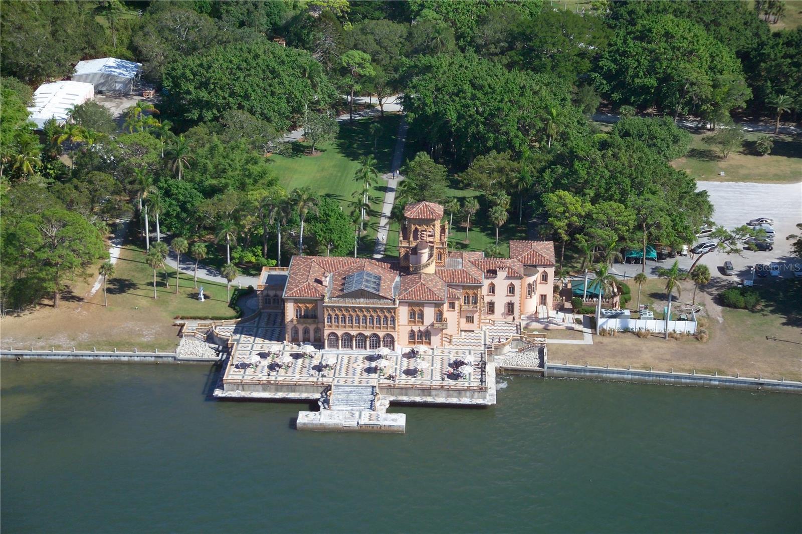 CURRY COVE - Residential Lease