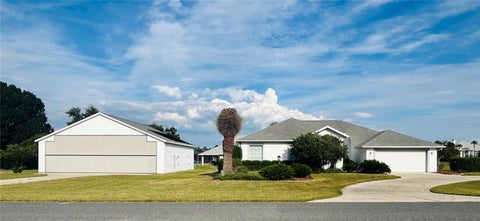 Photo of 9543 SE 70th Terrace, Ocala, FL 34472 (MLS # OM733232)