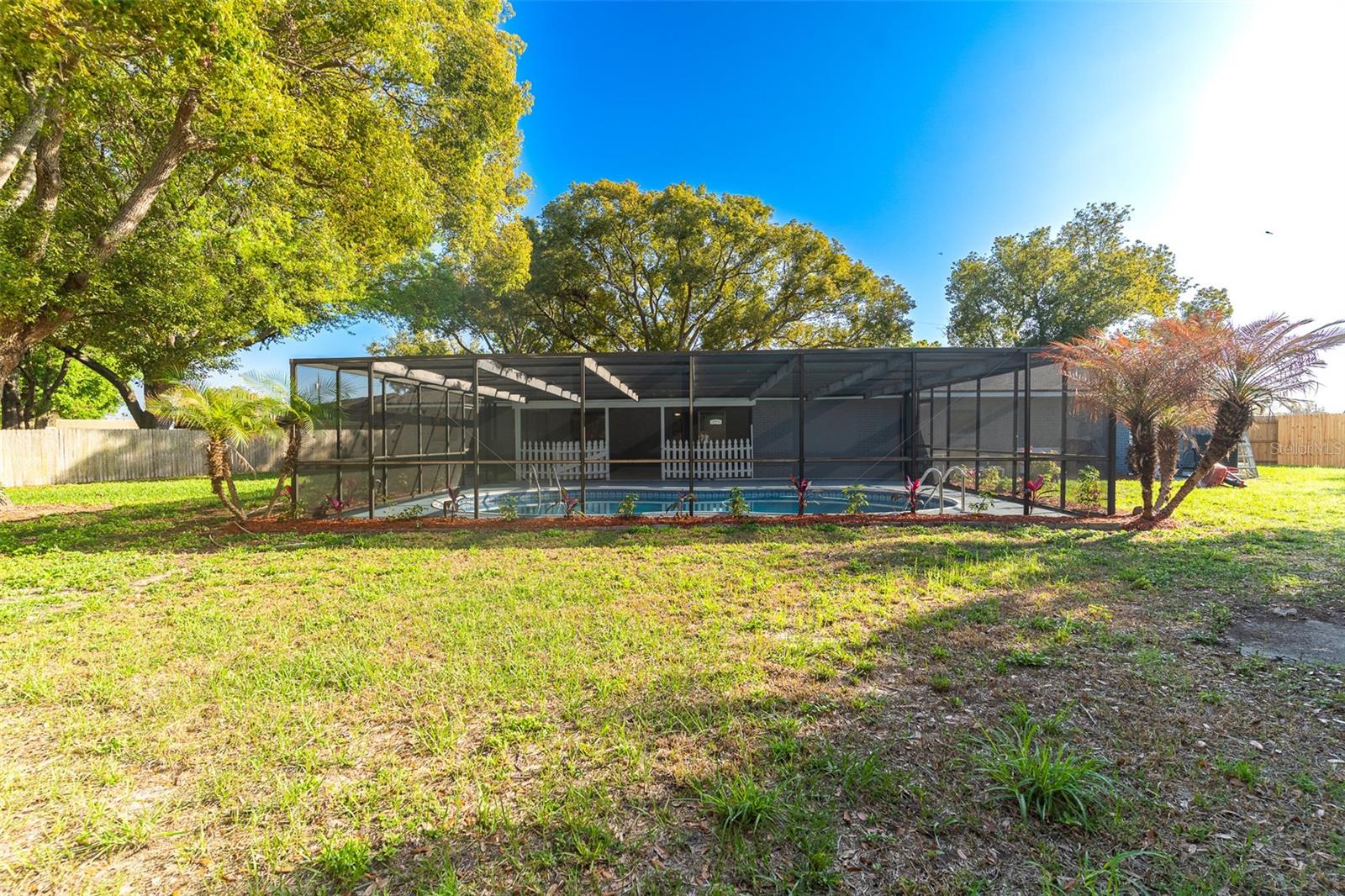 IDYL RIDGE VIEW - Residential