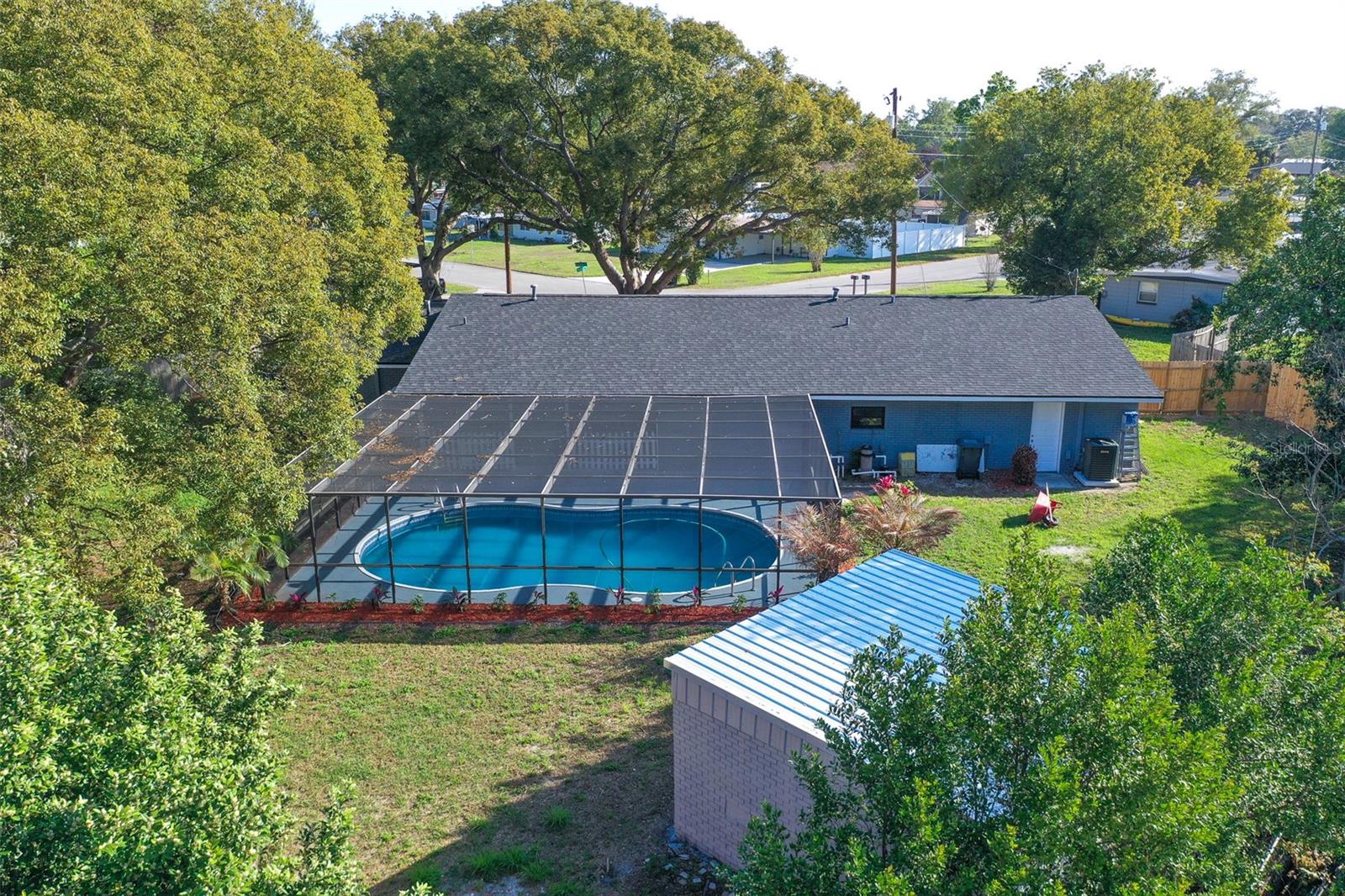 IDYL RIDGE VIEW - Residential