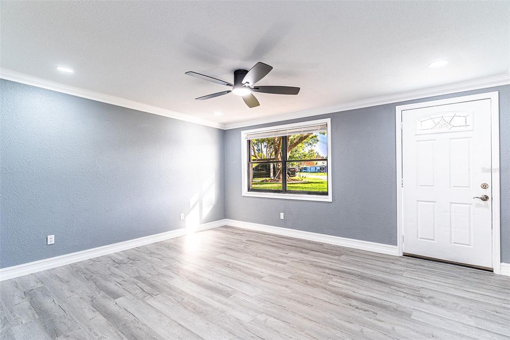 Photo of 2700 Idylridge Drive, Winter Haven, FL 33881 (MLS # L4960012)