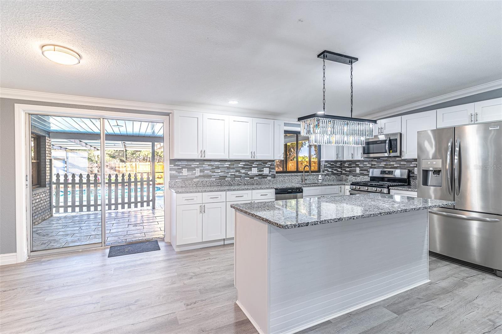 2700 IDYLRIDGE DRIVE