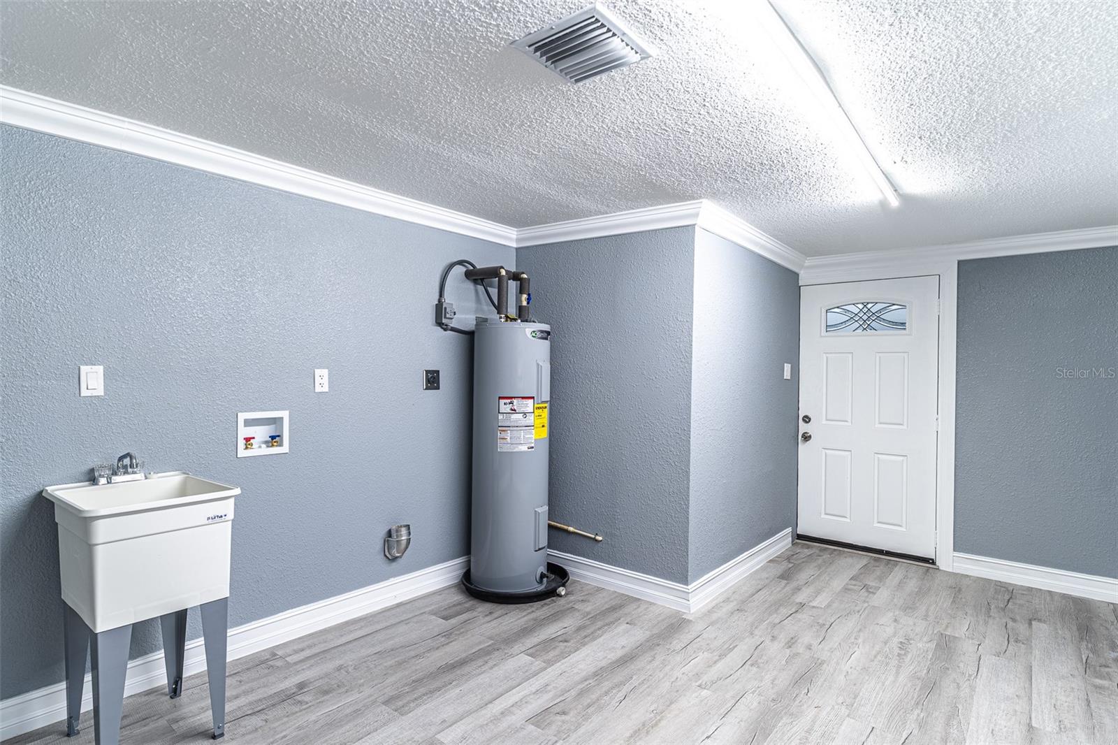 IDYL RIDGE VIEW - Residential