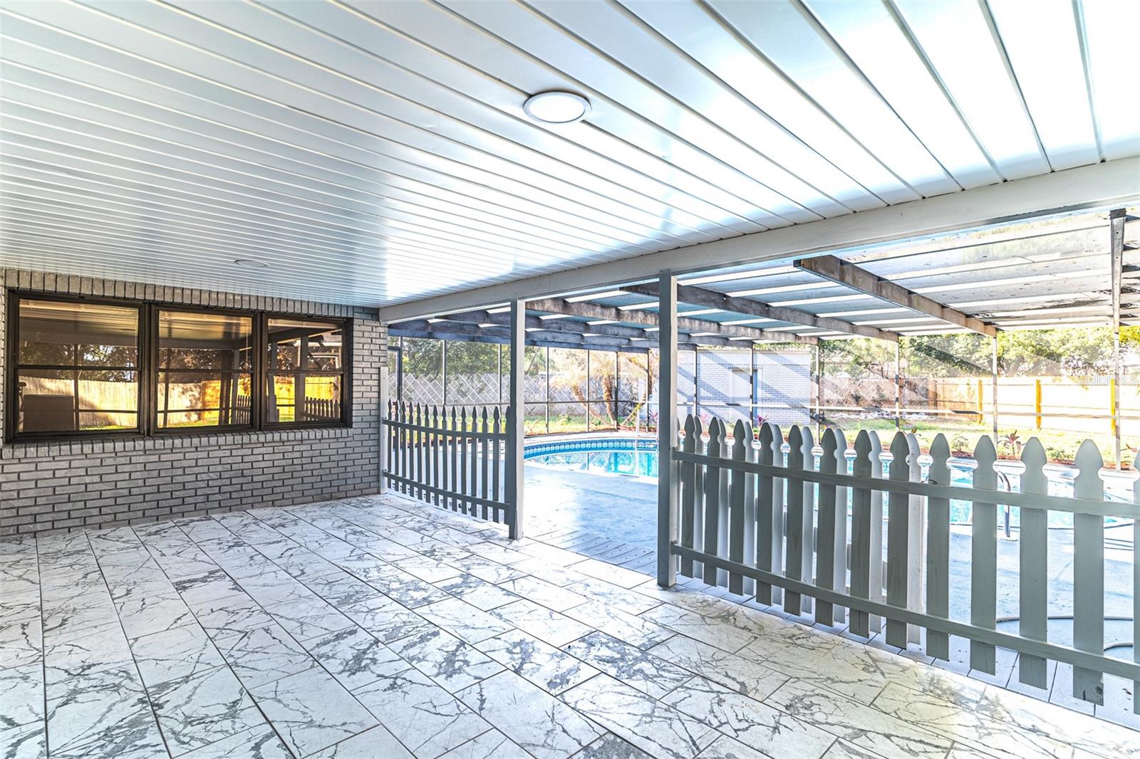 IDYL RIDGE VIEW - Residential