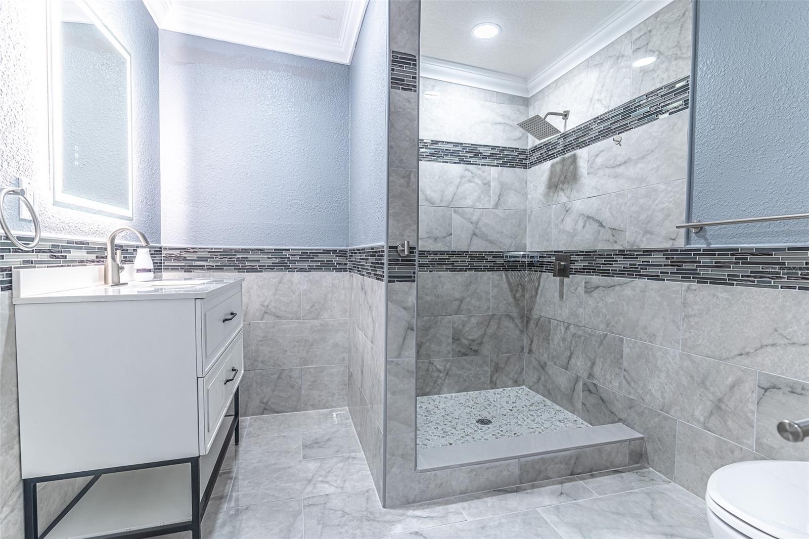 IDYL RIDGE VIEW - Residential