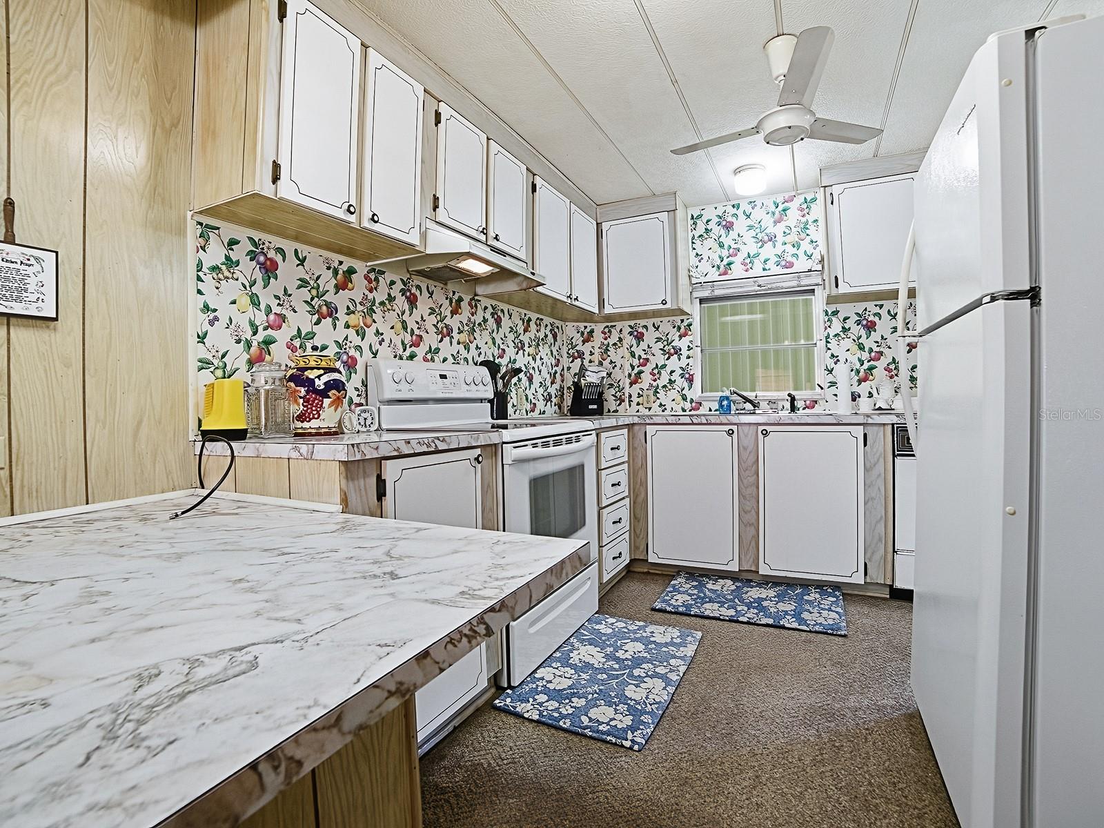 ASTATULA E LAKE HARRIS ESTATES ADD 05 - Residential