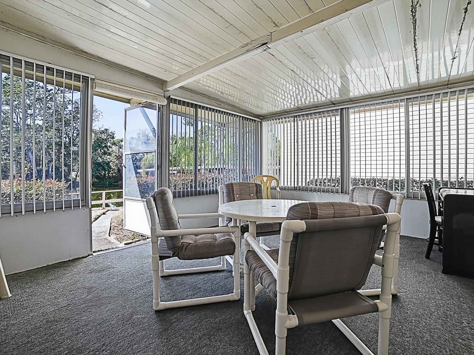 ASTATULA E LAKE HARRIS ESTATES ADD 05 - Residential