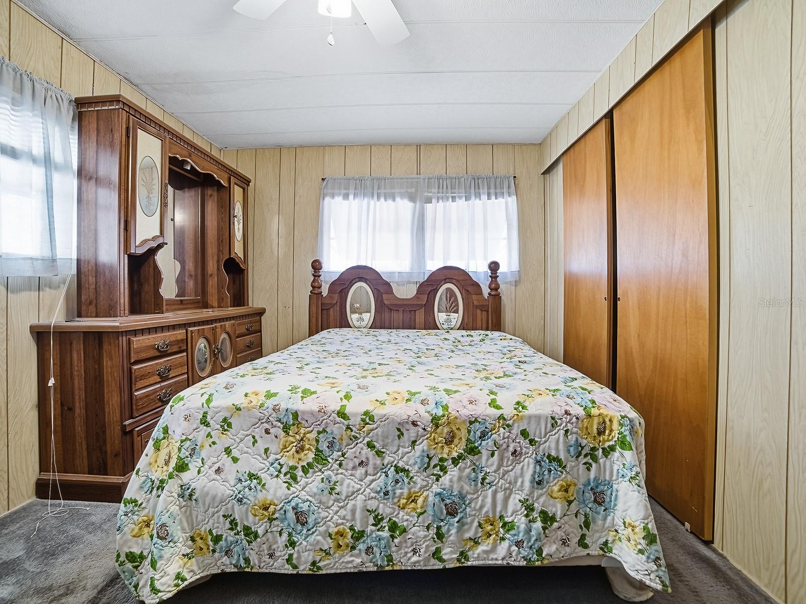 ASTATULA E LAKE HARRIS ESTATES ADD 05 - Residential