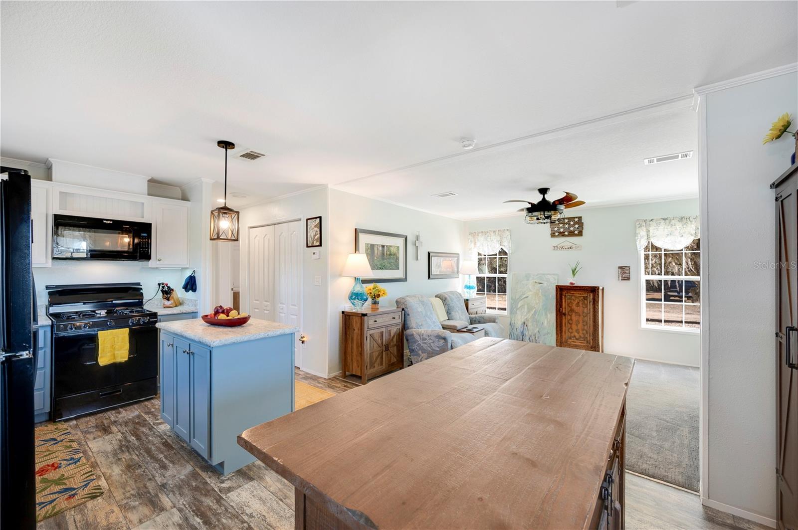 ACREAGE - Residential