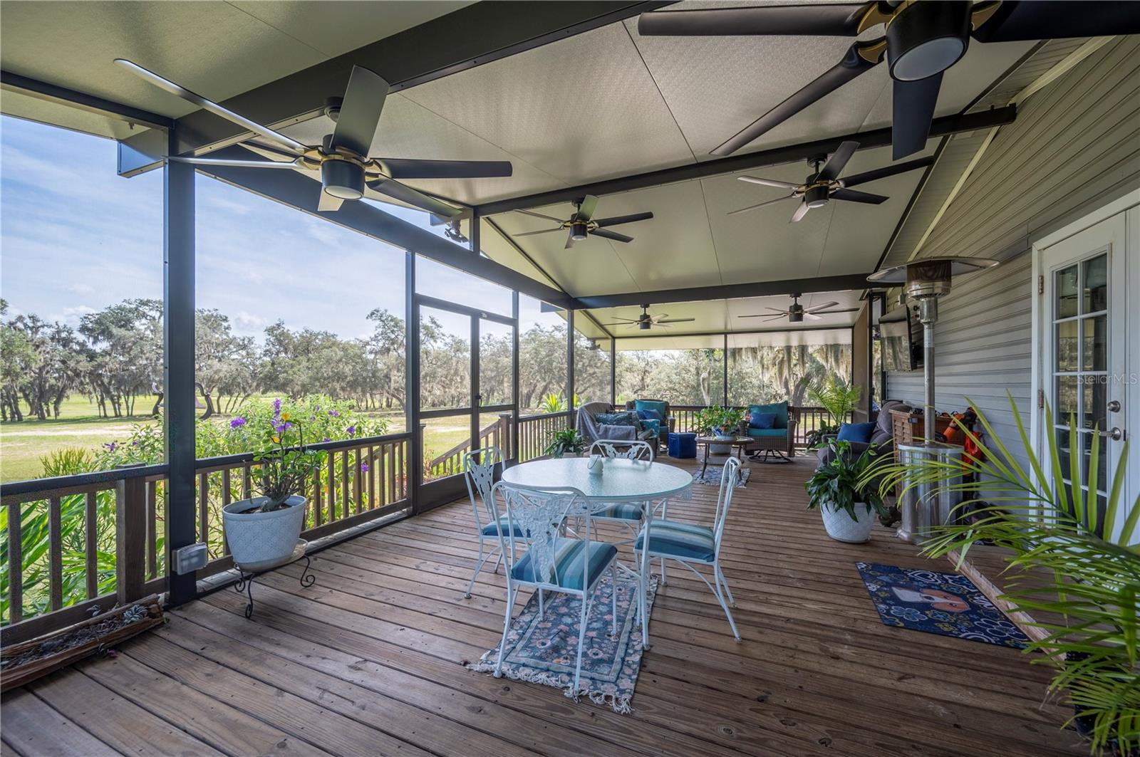 ACREAGE - Residential