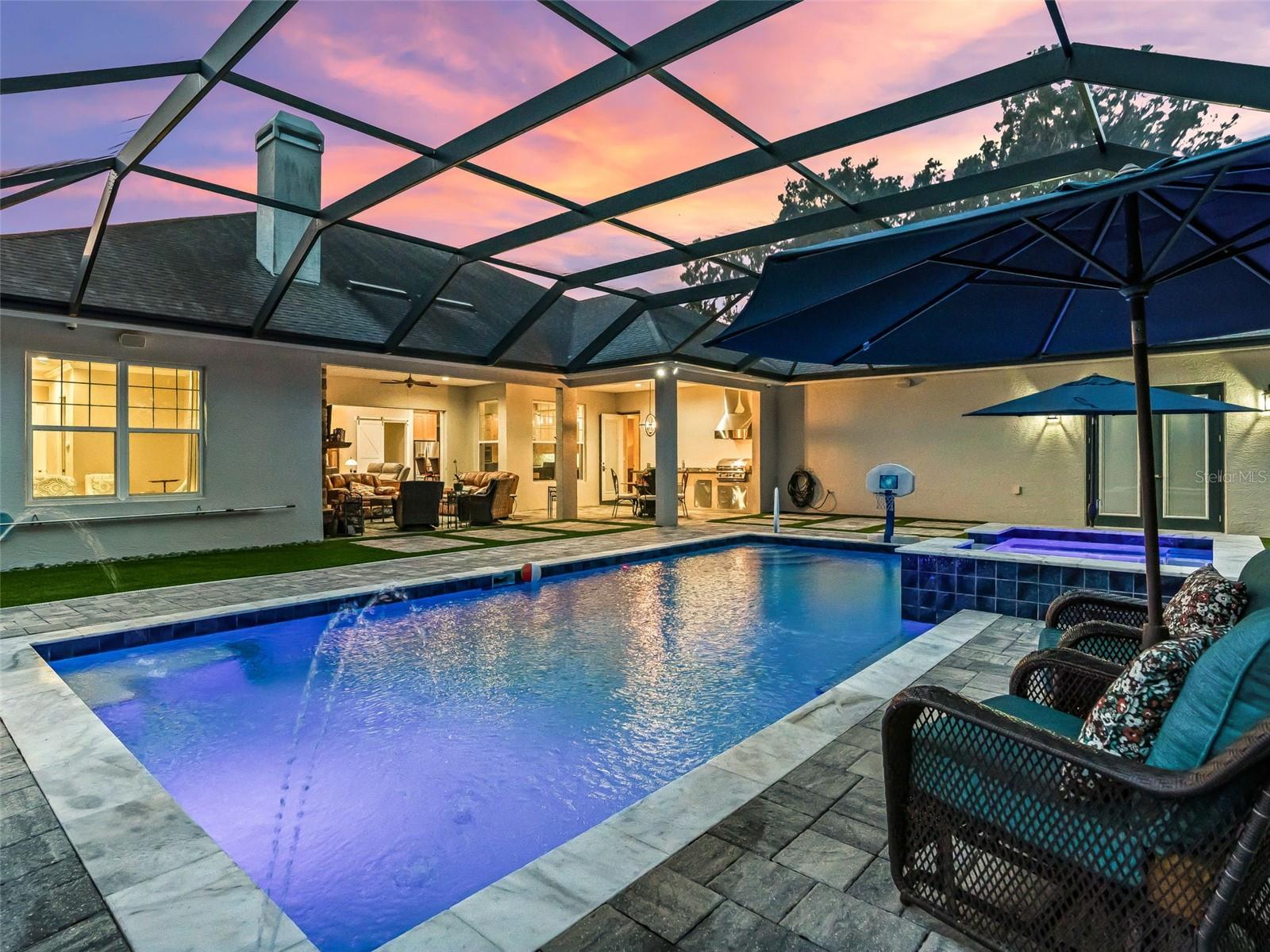 LEGENDARY TRAILS - Residential