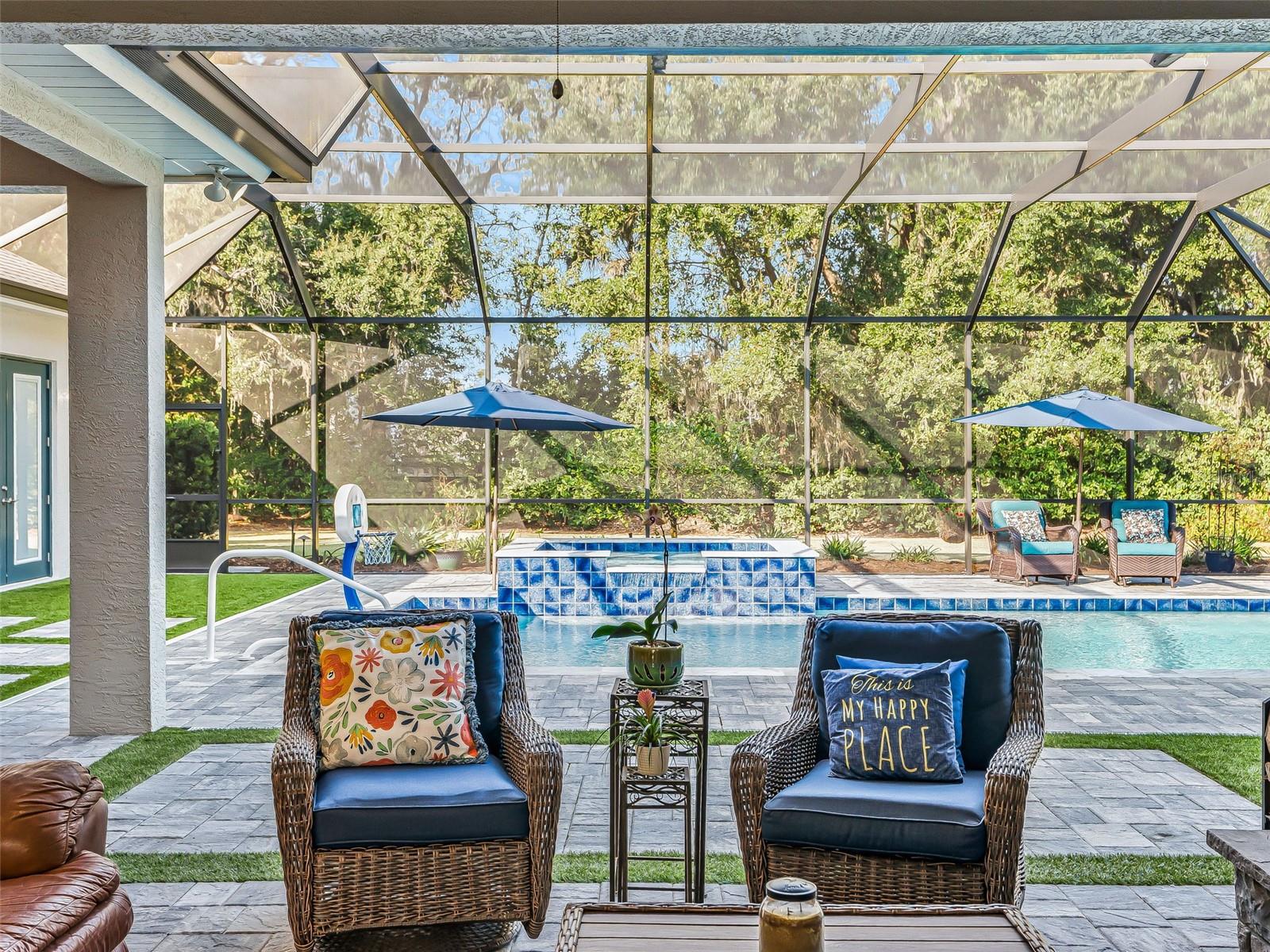 LEGENDARY TRAILS - Residential