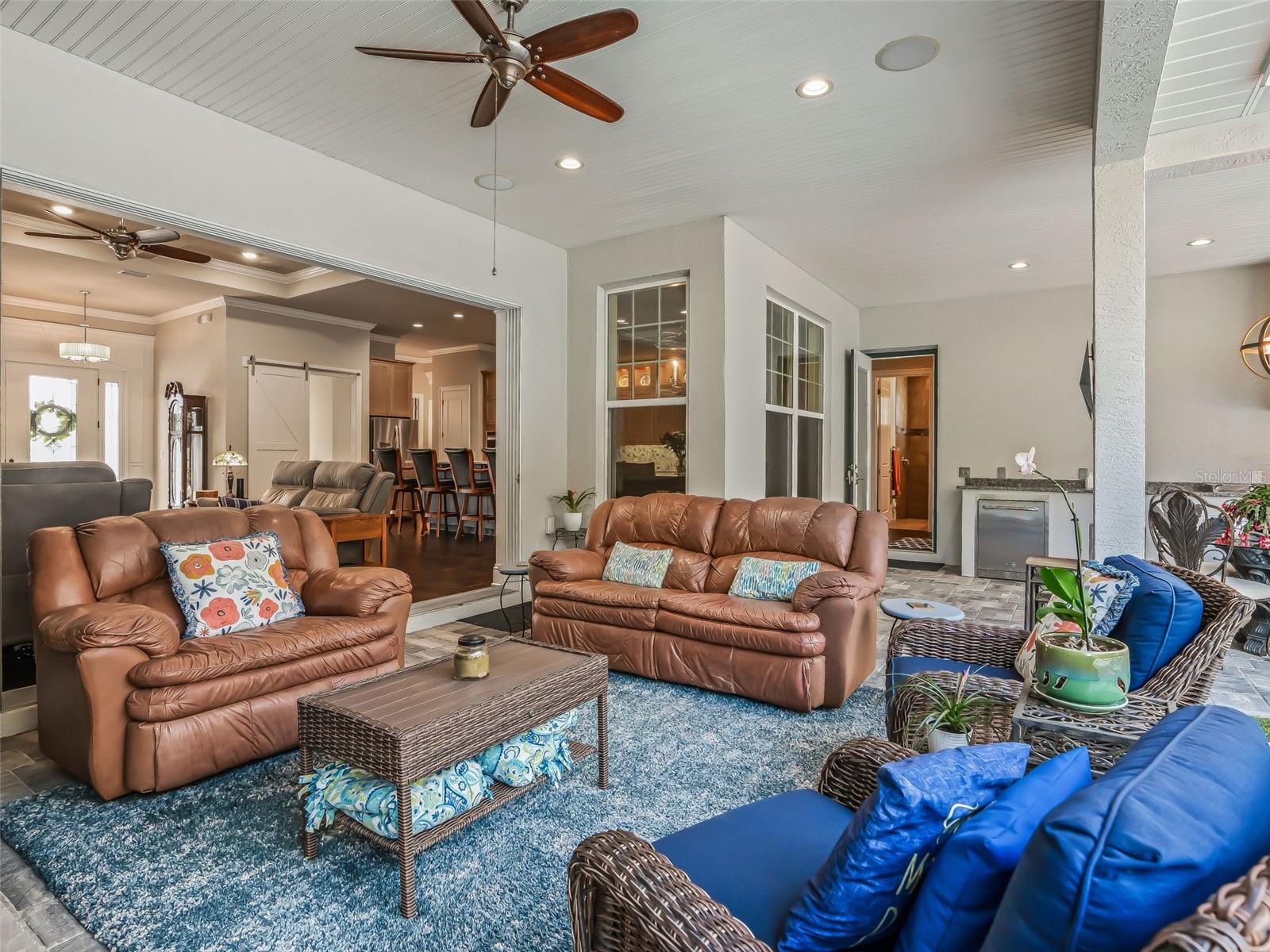 LEGENDARY TRAILS - Residential