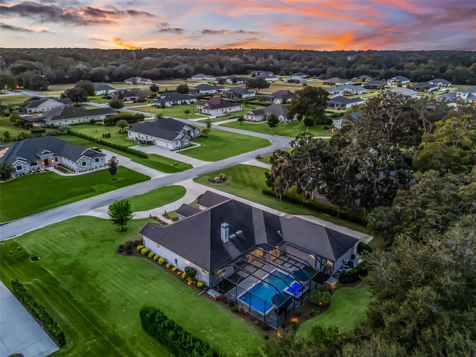 LEGENDARY TRAILS - Residential