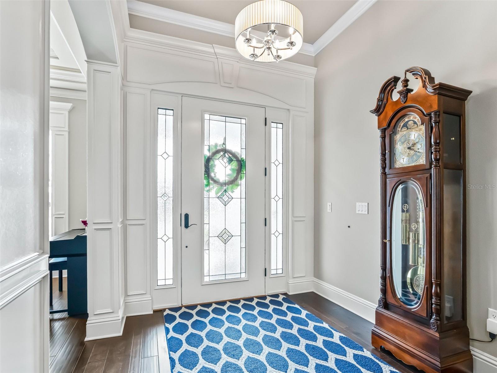 LEGENDARY TRAILS - Residential