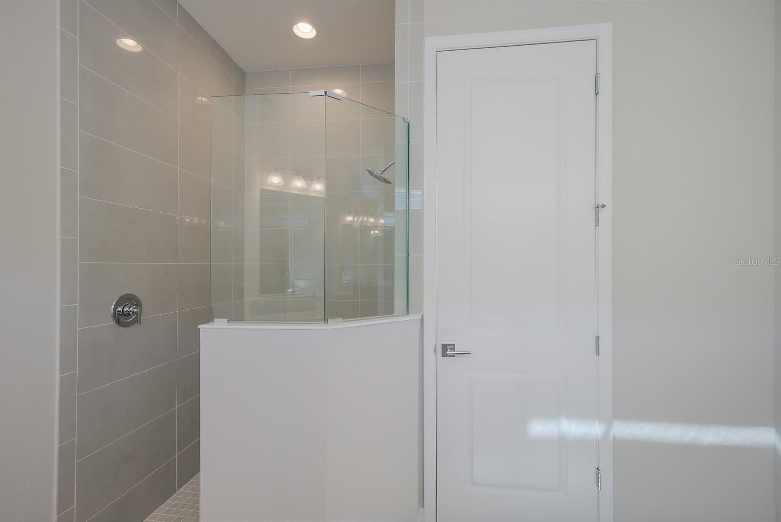 CROSS CREEK PH I-D - Residential