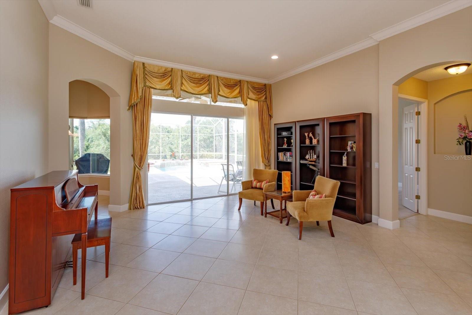 WINDERMERE RIDGE - Residential