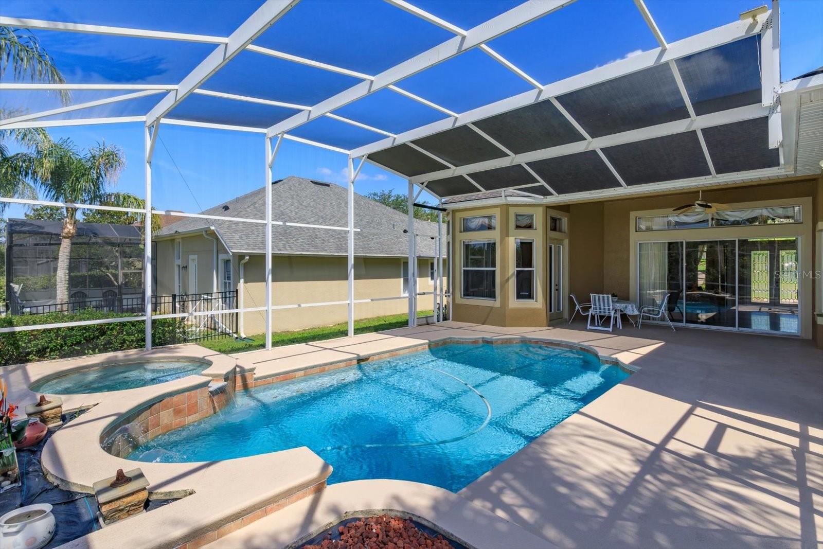 WINDERMERE RIDGE - Residential