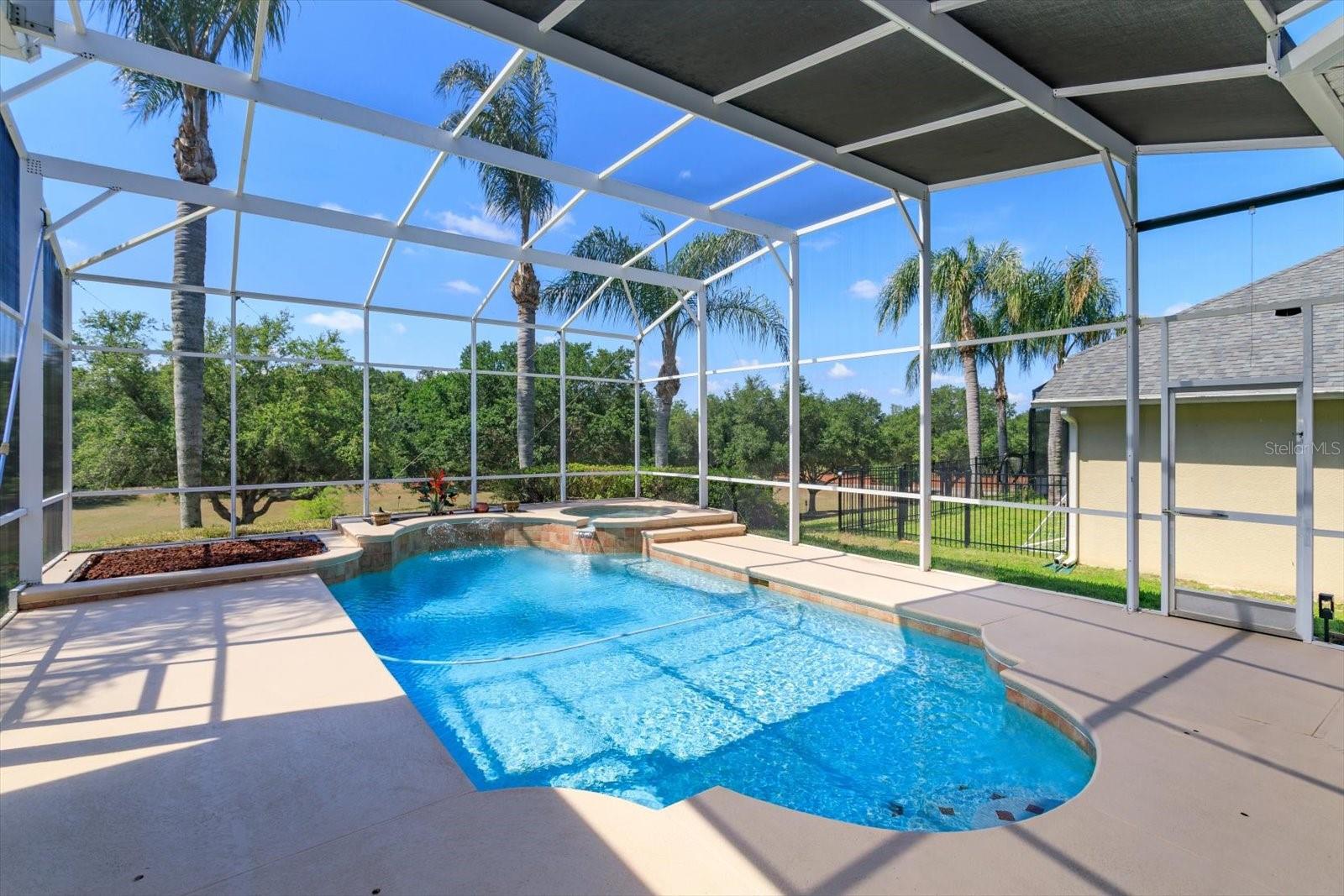 WINDERMERE RIDGE - Residential
