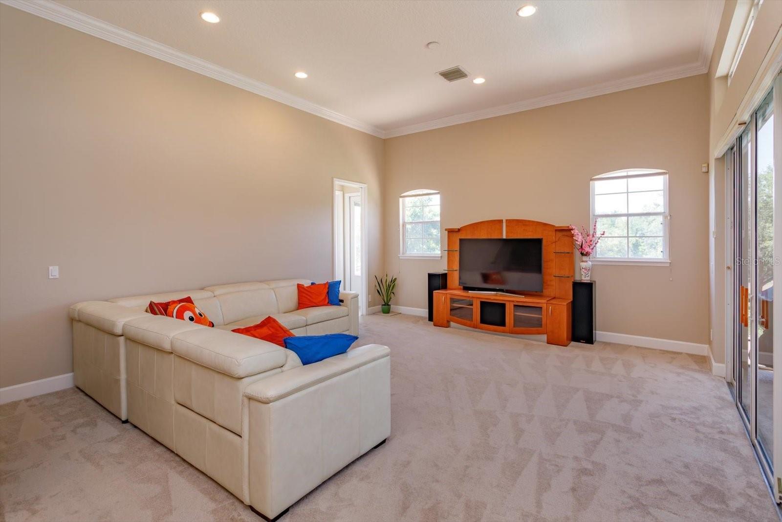 WINDERMERE RIDGE - Residential