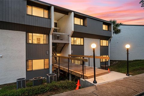 Photo of 2732 SW 14th Drive #216, Gainesville, FL 32608 (MLS # GC534166)