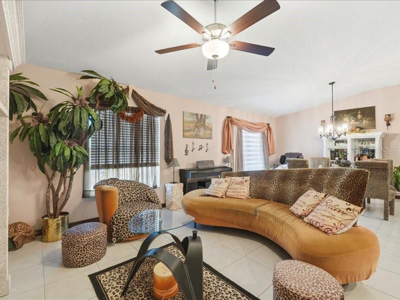 WIND MEADOWS SOUTH - Residential